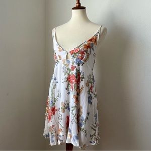 Lulus Large White Floral Flowy Dress
